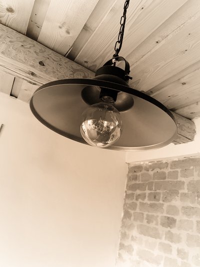 lampa U Erwina